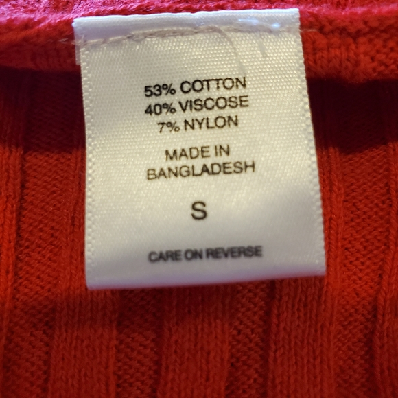 New York & Co red Sweater - Picture 3 of 5